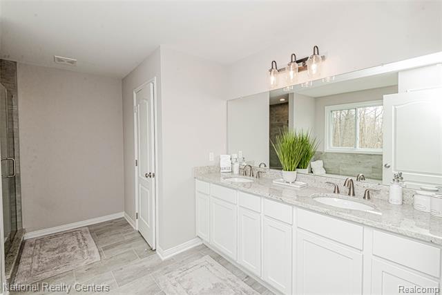 Builiding view twenty five for 53183 Woodland Meadows, New Baltimore, MI. 48047