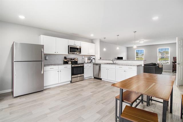 Builiding view seven for 47223 Silver Oaks, Mattawan, MI. 49071