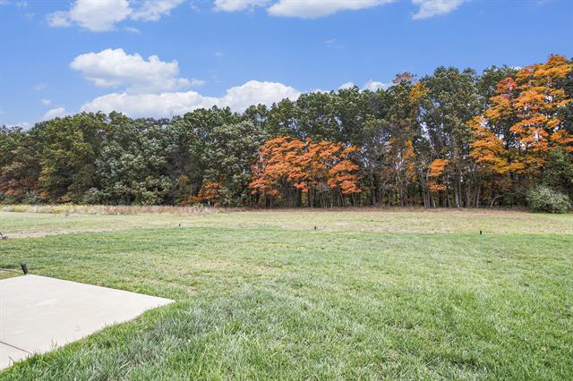 Builiding view twenty three for 47223 Silver Oaks, Mattawan, MI. 49071