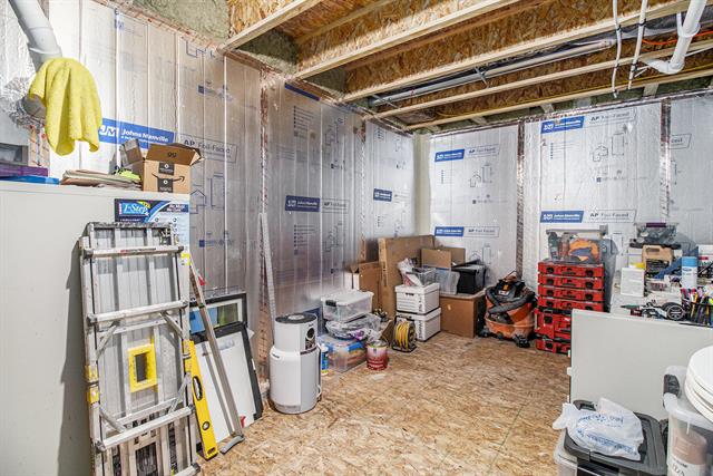 Builiding view twenty two for 47223 Silver Oaks, Mattawan, MI. 49071