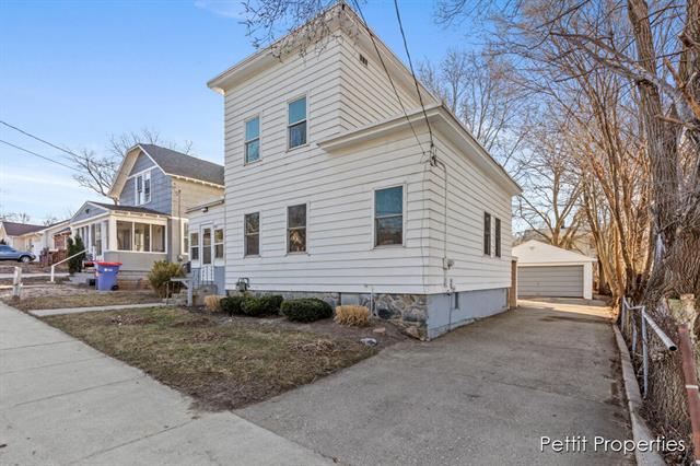 front view for 852 Leonard Street Ne, Grand Rapids, Mi. 49503