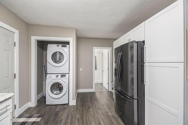 Builiding view seven for 753 Revere, Grand Rapids, MI. 49525