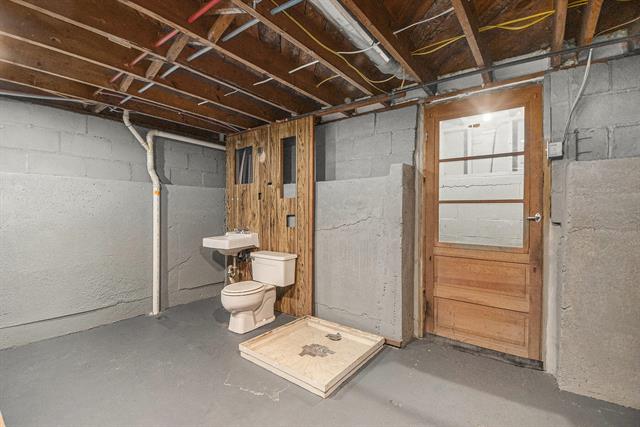 Builiding view thirteen for 753 Revere, Grand Rapids, MI. 49525