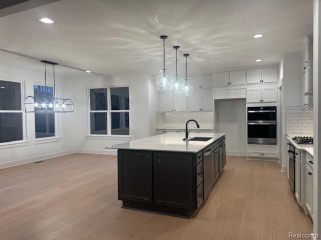 Builiding view fifteen for 22615 Novi, Novi, MI. 48375