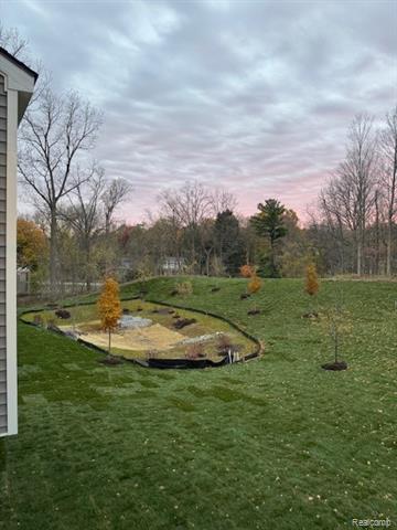 Builiding view nine for 22615 Novi, Novi, MI. 48375