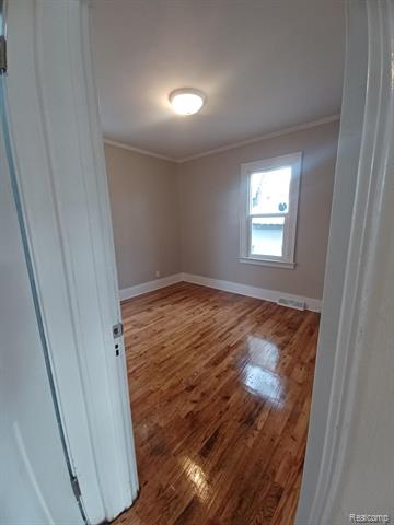 Builiding view twelve for 15496 Minock, Detroit, MI. 48223