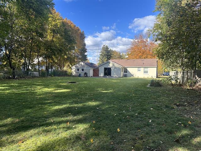 Builiding view eighteen for 2915 Milham, Portage, MI. 49024