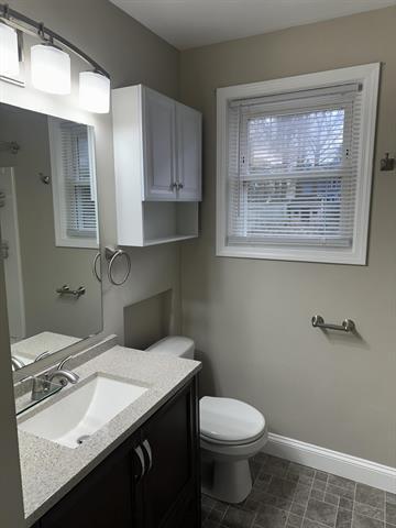 Builiding view eleven for 2915 Milham, Portage, MI. 49024