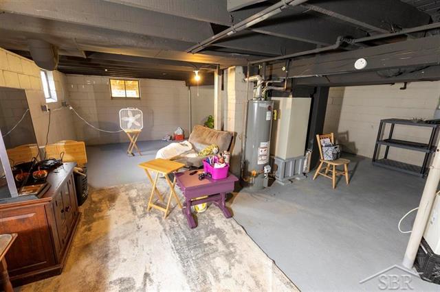 Builiding view fifteen for 1108 Linn, Bay City, MI. 48706