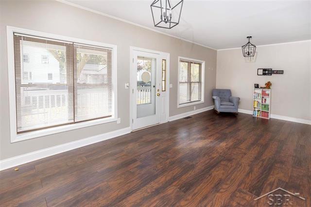 Builiding view four for 1108 Linn, Bay City, MI. 48706