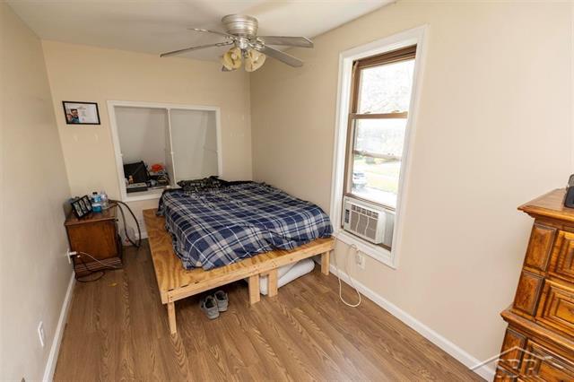 Builiding view twelve for 1108 Linn, Bay City, MI. 48706