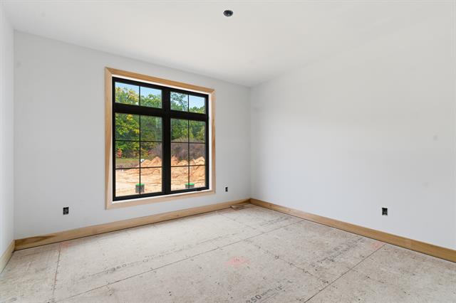 Builiding view fourteen for 61121 Airpark, Mattawan, MI. 49071