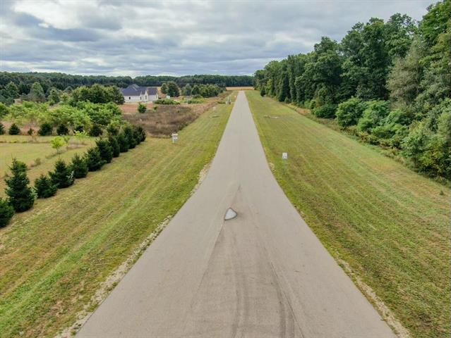 Builiding view thirty four for 61121 Airpark, Mattawan, MI. 49071