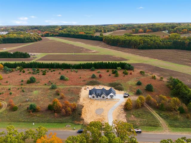 Builiding view three for 61121 Airpark, Mattawan, MI. 49071