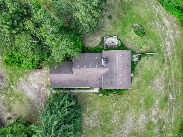 Builiding view thirty one for 3020 Glengary, Commerce Township, MI. 48382