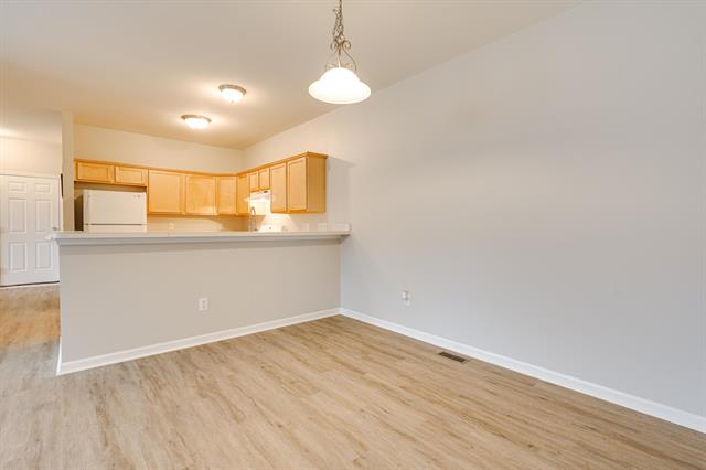 Builiding view eight for 29581 Trail Creek, New Boston, MI. 48164