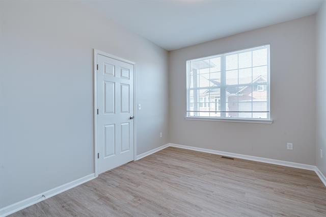 Builiding view eighteen for 29581 Trail Creek, New Boston, MI. 48164