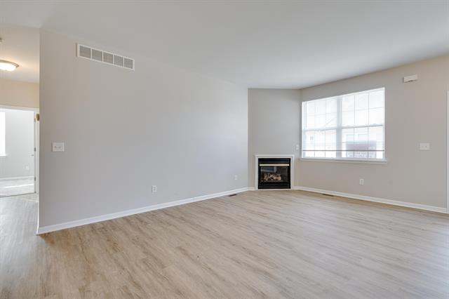 Builiding view fourteen for 29581 Trail Creek, New Boston, MI. 48164