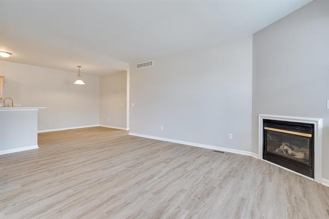 Builiding view six for 29581 Trail Creek, New Boston, MI. 48164