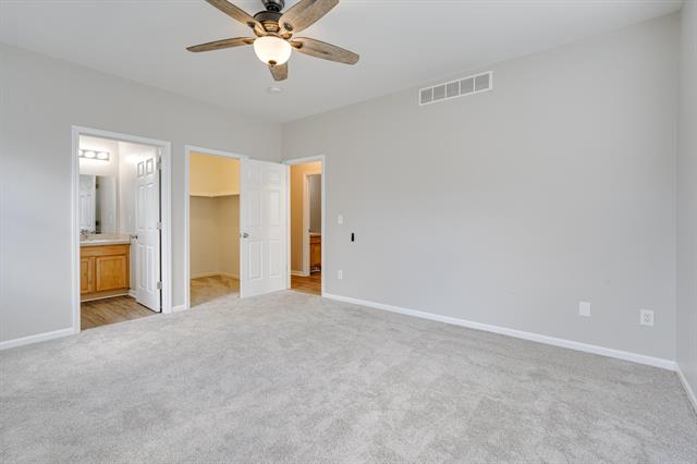 Builiding view thirty for 29581 Trail Creek, New Boston, MI. 48164