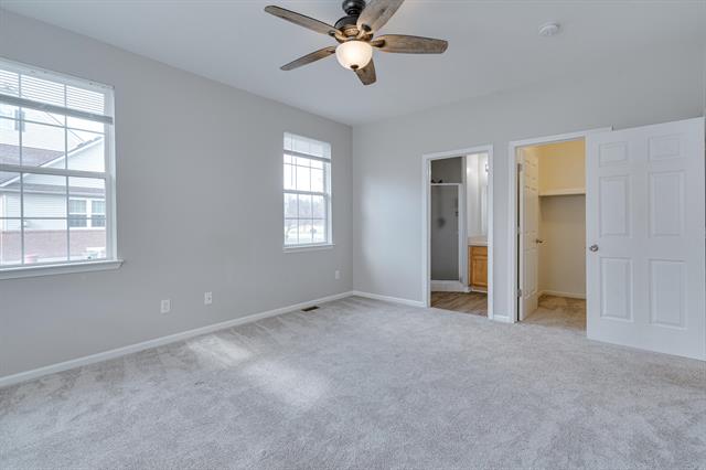 Builiding view twenty nine for 29581 Trail Creek, New Boston, MI. 48164