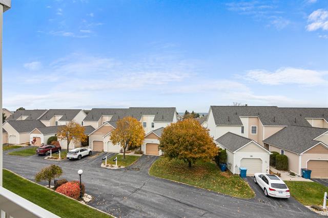 Builiding view ten for 86 Spinnaker, Manistee, MI. 49660