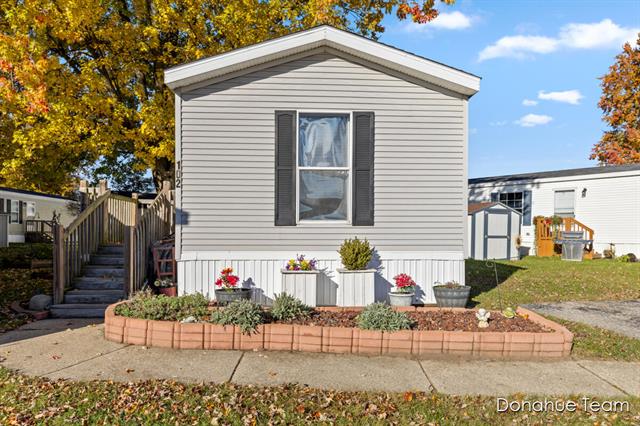 Builiding view one for 1800 Main, Lowell, MI. 49331