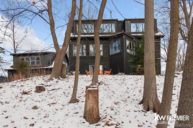 Builiding view forty four for 897 Annie Lang, Milford, MI. 48381