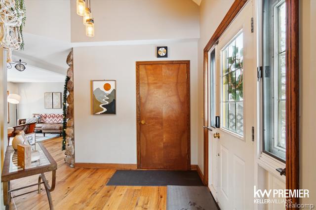 Builiding view four for 897 Annie Lang, Milford, MI. 48381