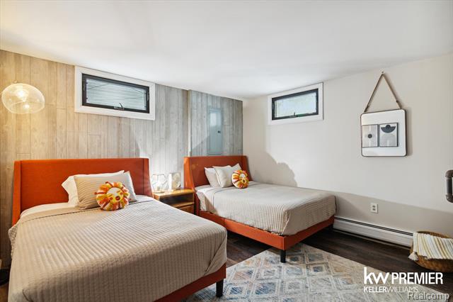 Builiding view thirty one for 897 Annie Lang, Milford, MI. 48381