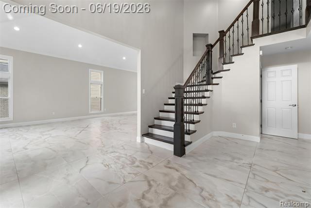 Builiding view three for 7386 Woodlore, West Bloomfield, MI. 48323