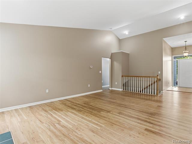 Builiding view fifteen for 12311 Water Greens, Fenton, MI. 48430