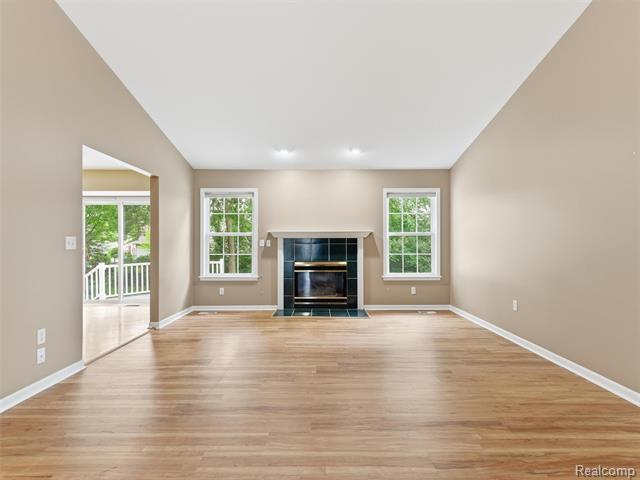 Builiding view twelve for 12311 Water Greens, Fenton, MI. 48430