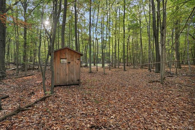 Builiding view five for 7761 Port Austin, Pigeon, MI. 48755