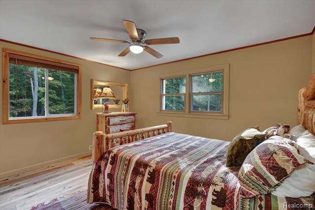 Builiding view ten for 7761 Port Austin, Pigeon, MI. 48755