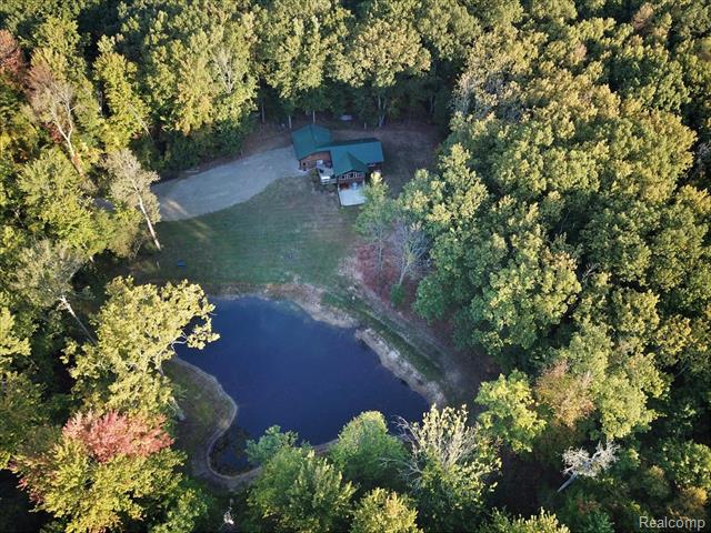 front view for 7761 Port Austin, Pigeon, Mi. 48755