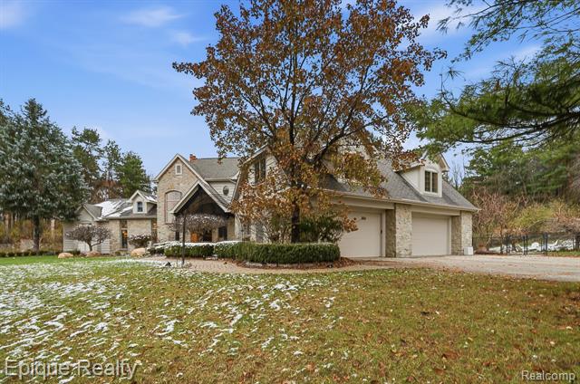 Builiding view thirty two for 1 Chelsea, Metamora, MI. 48455