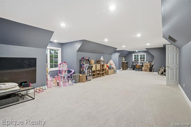 Builiding view twenty four for 1 Chelsea, Metamora, MI. 48455