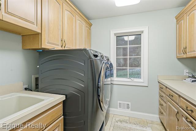 Builiding view twenty one for 1 Chelsea, Metamora, MI. 48455