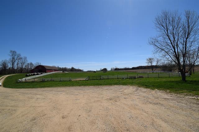 Builiding view thirteen for 47944 County Road 673, Lawrence, MI. 49064