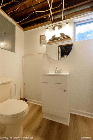 Builiding view thirty four for 329 7Th, Monroe, MI. 48161