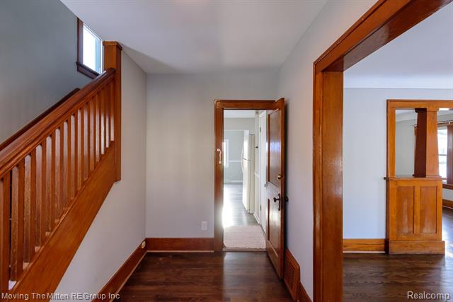 Builiding view three for 329 7Th, Monroe, MI. 48161