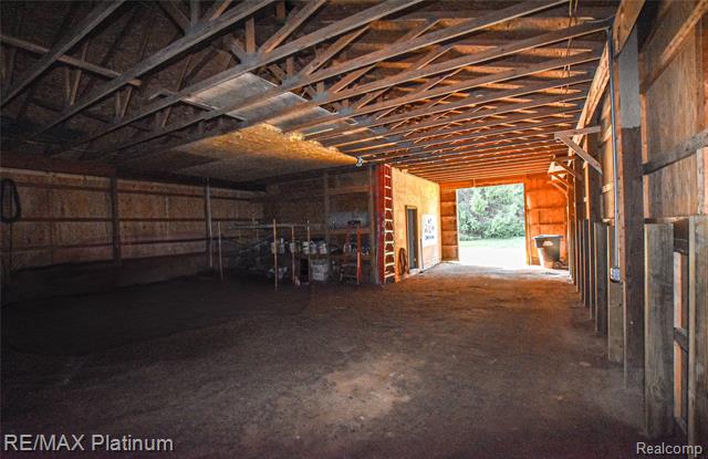 Builiding view nine for 5160 Fenton, Fenton, MI. 48430