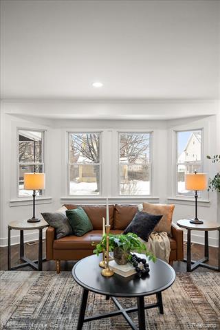 Builiding view eighteen for 3240 Lawrence, Detroit, MI. 48206