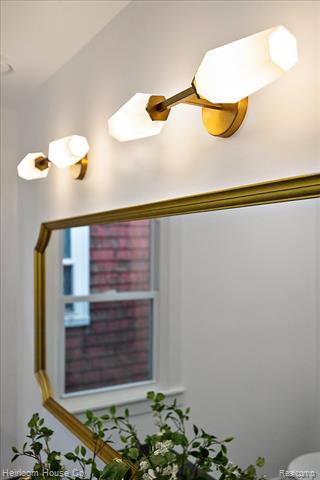 Builiding view fifty four for 3240 Lawrence, Detroit, MI. 48206