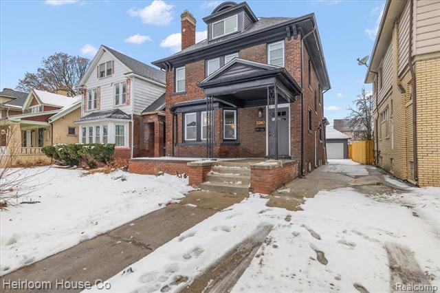 Builiding view sixty one for 3240 Lawrence, Detroit, MI. 48206