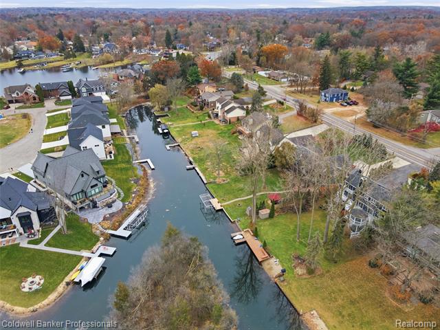 Builiding view thirty five for 3410 Benstein, Commerce Township, MI. 48382