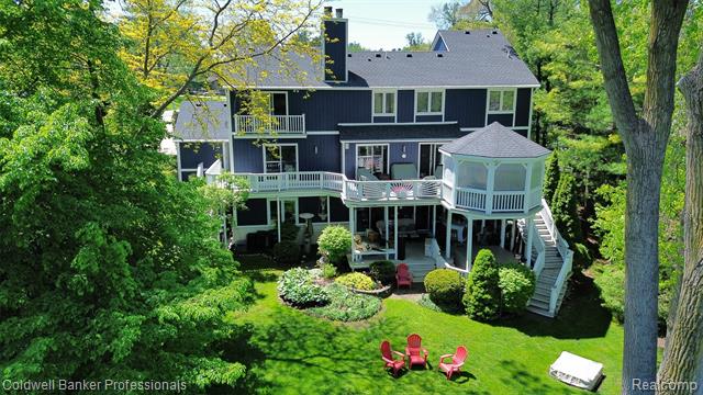front view for 3410 Benstein Rd, Commerce Township, Mi. 48382