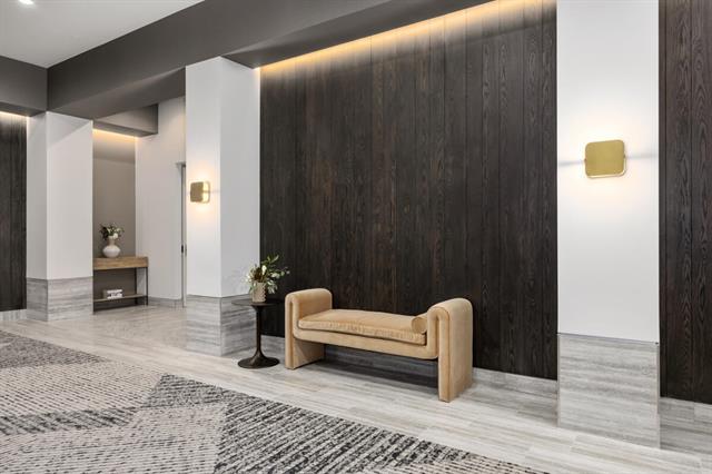 Builiding view thirteen for 144 Oakes, Grand Rapids, MI. 49503