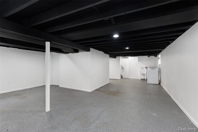 Builiding view nineteen for 12658 Waltham, Detroit, MI. 48205